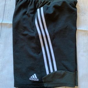 Adidas Youth Large Climalite Shorts. Drawstring 2 pockets. Excellent Condition.